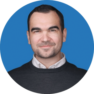 Julian Paraschiv celebrates the new Findhelp + AIDA partnership.